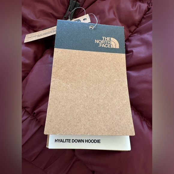 NWT Hyalite Maroon Down Hoodie/Puffer Jacket - Picture 11 of 15